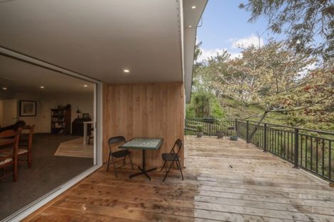 Photo of property in 198 Seaview Road, Westown, New Plymouth, 4310