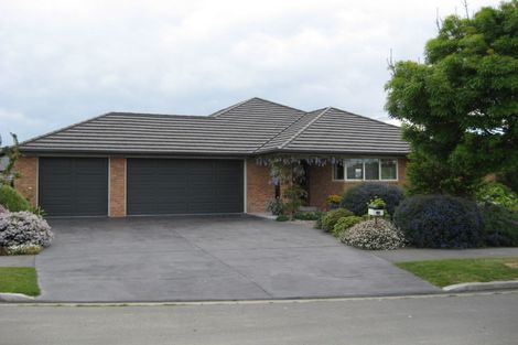 Photo of property in 16 Clifford Place, Amberley, 7410