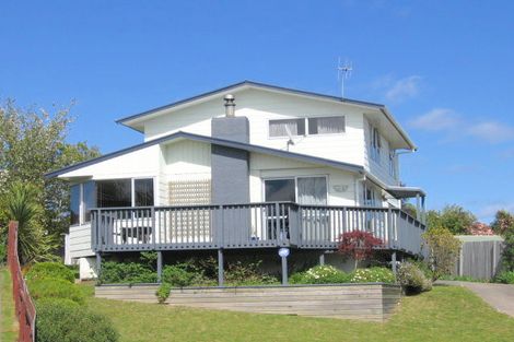 Photo of property in 64 Saint James Street, Richmond Heights, Taupo, 3330