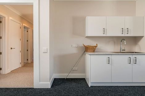 Photo of property in 16 Awatea Drive, Whitianga, 3510