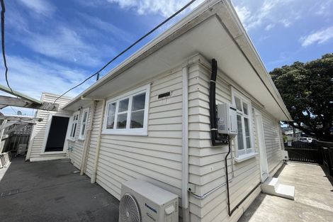 Photo of property in 86 Park Road, Miramar, Wellington, 6022