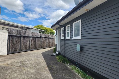 Photo of property in 20 Totaravale Street, Pukehangi, Rotorua, 3015