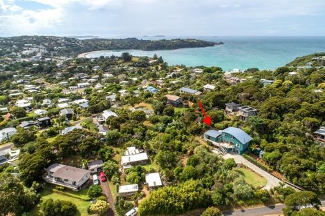 Photo of property in 12 Makora Avenue, Oneroa, Waiheke Island, 1081