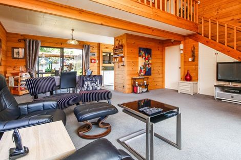 Photo of property in 1/74 Colwill Road, Massey, Auckland, 0614