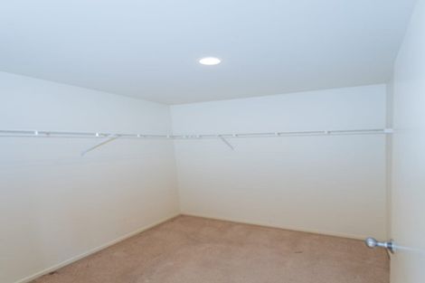 Photo of property in 7/78 Fernhill Way, Oteha, Auckland, 0632