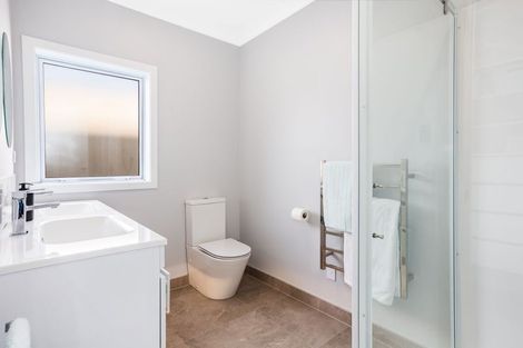 Photo of property in 65 Queen Charlotte Drive, Aotea, Porirua, 5024