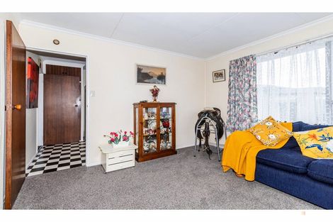 Photo of property in 5-5a Rugby Street, Waimate, 7924