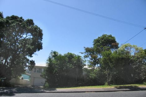 Photo of property in 2/73 Birkdale Road, Birkdale, Auckland, 0626
