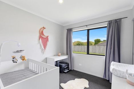 Photo of property in 182 Ballintoy Park Drive, Welcome Bay, Tauranga, 3175