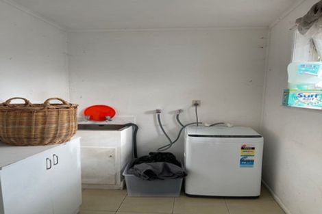 Photo of property in 111 Dominion Road, Papakura, 2110