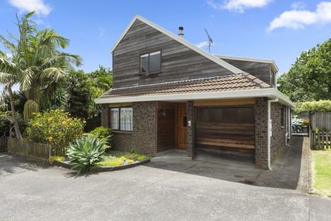 Photo of property in 1/51 Roseberry Avenue, Birkenhead, Auckland, 0626