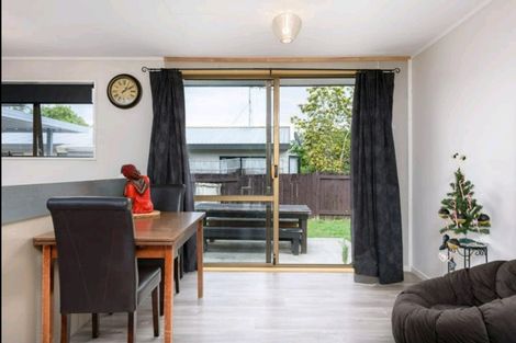 Photo of property in 44 Langstone Street, Welcome Bay, Tauranga, 3112