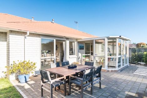 Photo of property in 19 Beach Haven Place, Paraparaumu Beach, Paraparaumu, 5032