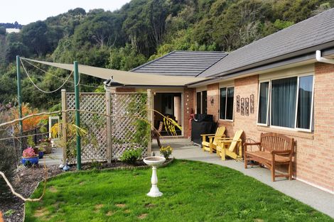 Photo of property in 19 Devenish Place, Atawhai, Nelson, 7010