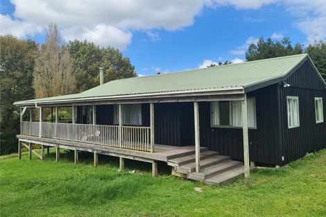Photo of property in 32 Marshall Road, Kaiwaka, 0573