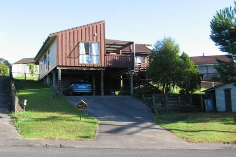 Photo of property in 81 Sunnyside Road, Sunnyvale, Auckland, 0612