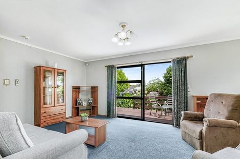 Photo of property in 37 Pollen Crescent, Melville, Hamilton, 3206
