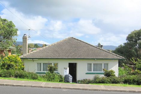 Photo of property in 39 Captain Scott Road, Glen Eden, Auckland, 0602
