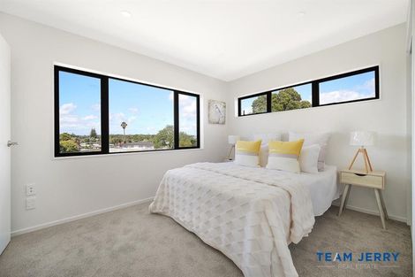 Photo of property in 1/32 Sunlands Drive, Manurewa, Auckland, 2102