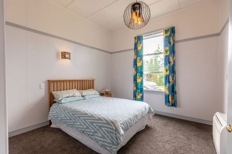 Photo of property in 24 Dundas Street, Porangahau, 4293