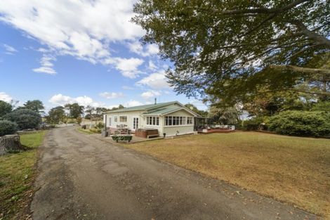 Photo of property in 1032 Kimbolton Road, Feilding, 4777
