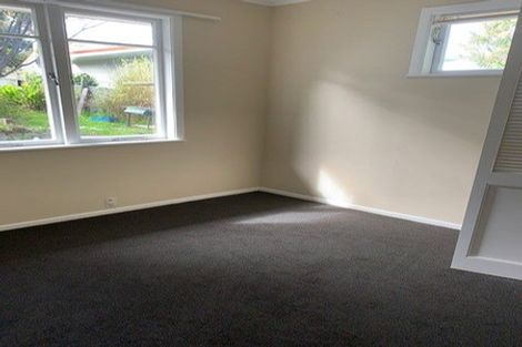 Photo of property in 12 Ruahine Street, Paraparaumu, 5032