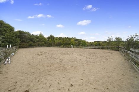 Photo of property in 126 Brownhill Road, Whitford, Manurewa, 2576