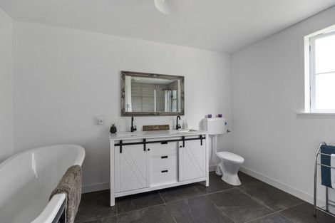 Photo of property in 2745 Opunake Road, Te Kiri, Opunake, 4682