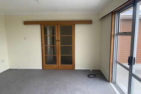 Photo of property in 41 Parrs Cross Road, Henderson, Auckland, 0612