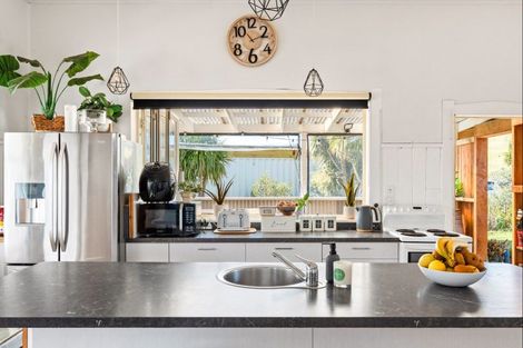 Photo of property in 22a Rangiuia Road, Tolaga Bay, 4077