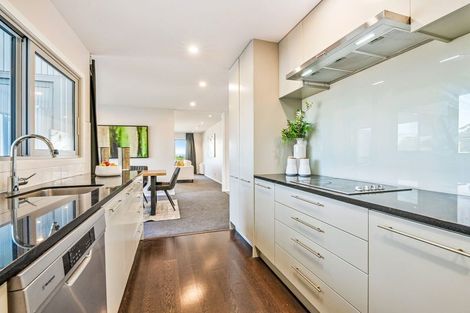 Photo of property in 44 Grenada Avenue, Forrest Hill, Auckland, 0620