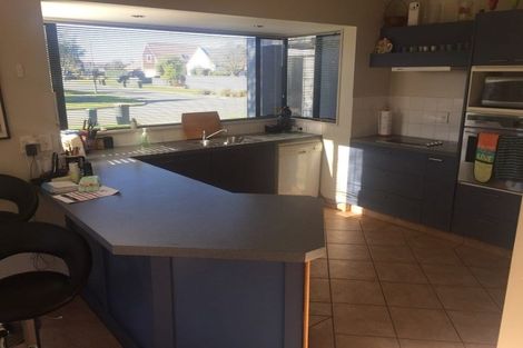 Photo of property in 20 Broadhaven Avenue, Parklands, Christchurch, 8083