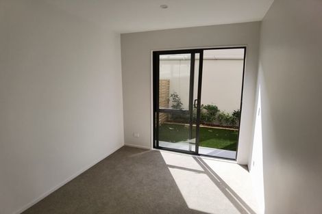 Photo of property in 12 Mina Way, Browns Bay, Auckland, 0630