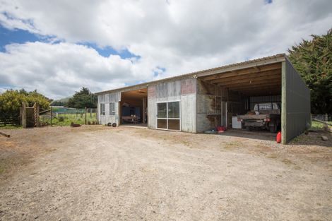 Photo of property in 97a Albert Road, Tokomaru, Palmerston North, 4474