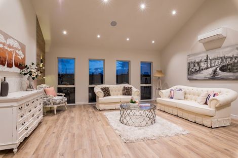 Photo of property in 5 Gemscott Crescent, Huapai, Kumeu, 0810