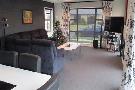 Photo of property in 25 Rossall Crescent, Rolleston, 7615