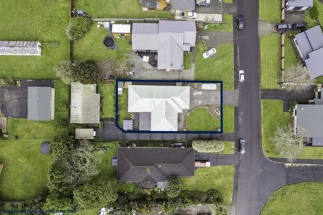 Photo of property in 1 Coolen Place, Tuakau, 2121