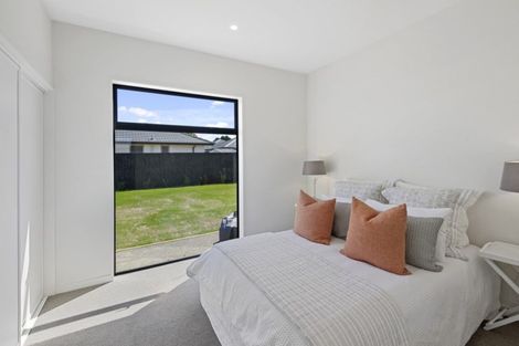 Photo of property in 17 Little Gem Road, Hornby, Christchurch, 8025