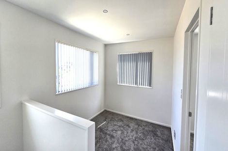 Photo of property in 8a Nield Road, Manurewa, Auckland, 2102