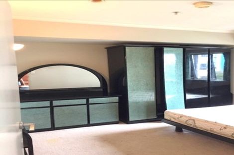 Photo of property in Tower Hill Apartments, 3e/1 Emily Place, Auckland Central, Auckland, 1010