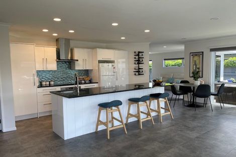 Photo of property in 34a Auckland Road, Greenmeadows, Napier, 4112