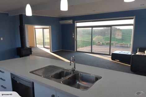 Photo of property in 37 Mangahewa Road, Tikorangi, Waitara, 4383