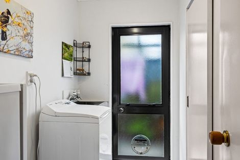 Photo of property in 6 Dillon Drive, Bell Block, New Plymouth, 4312