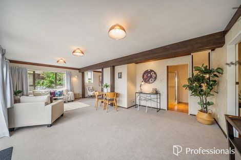 Photo of property in 14 Hibiscus Grove, Maungaraki, Lower Hutt, 5010