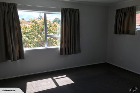 Photo of property in 6 Cranberry Place, Bucklands Beach, Auckland, 2012