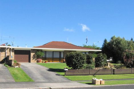 Photo of property in 6 Benalder Crescent, Tokoroa, 3420