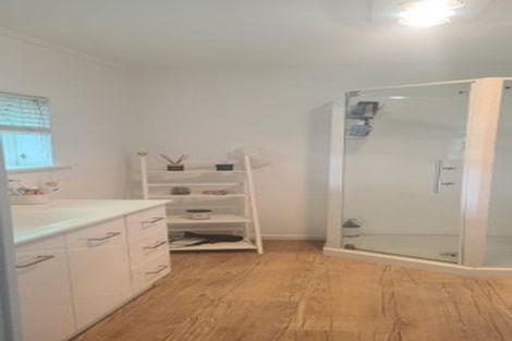 Photo of property in 29 Penton Road, Stanmore Bay, Whangaparaoa, 0932