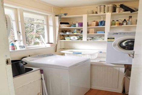 Photo of property in 5 Kapekape Place, Pukerua Bay, 5026