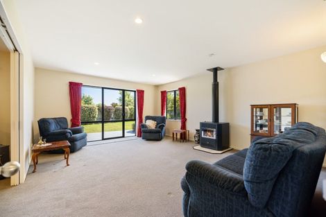 Photo of property in 55 Douglas Road, Amberley, 7410