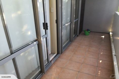 Photo of property in 6c/30 Westward Ho, Glen Eden, Auckland, 0602